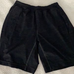 Lululemon Pace Breaker Mens Shorts Size Medium
